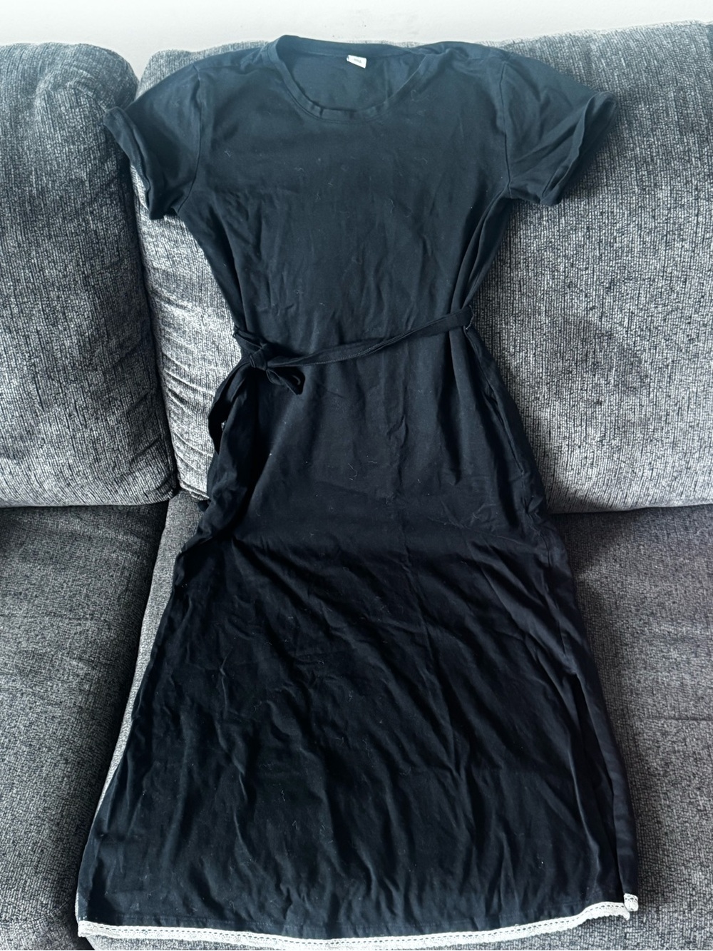 Old Navy Black Short-Sleeve Tie-Waist Midi Dress